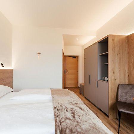 Gaestehaus Salvatorianerinnen Merano Esterno foto