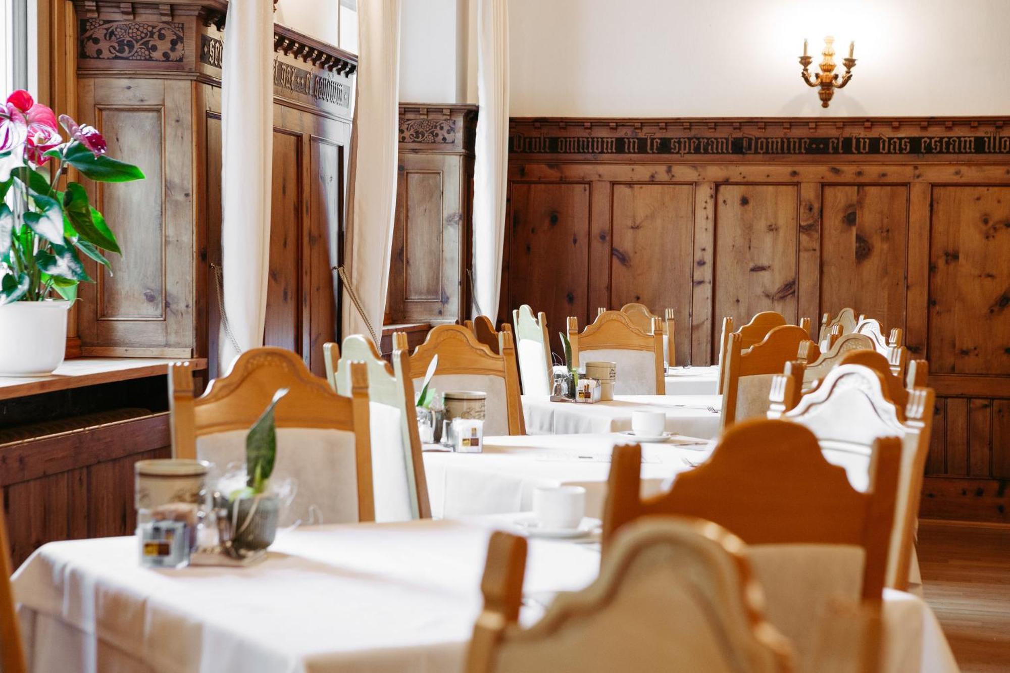 Gaestehaus Salvatorianerinnen Merano Esterno foto