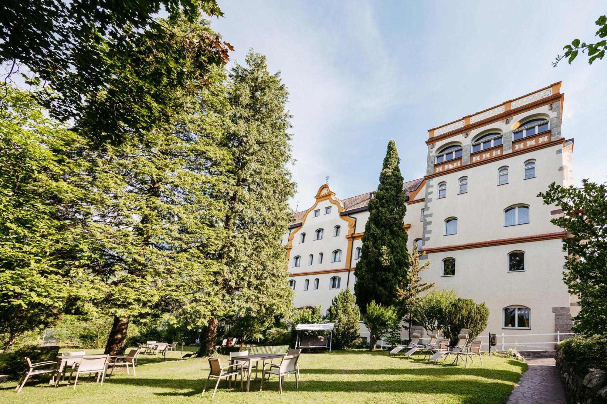 Gaestehaus Salvatorianerinnen Merano Esterno foto