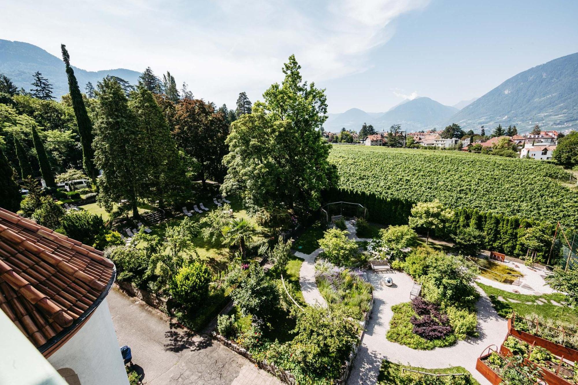 Gaestehaus Salvatorianerinnen Merano Esterno foto